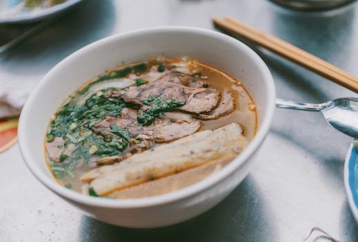 Beef Noodle Soup (牛肉麵 niúròumiàn)